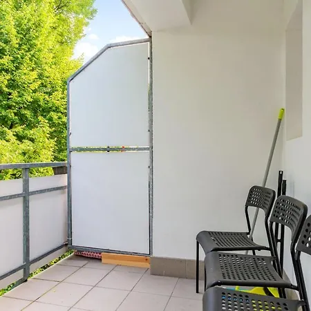 Zentrales Und Modernes 2 Mit Balkon Эссен